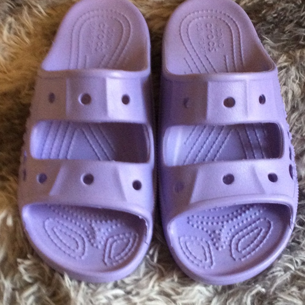 Nwnt Iconic Crocs Sandel